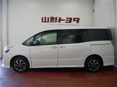 ヴォクシー ZS キラメキ 4WD