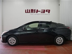 プリウス S セーフティプラス