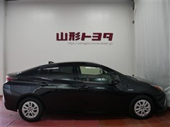 プリウス S セーフティプラス