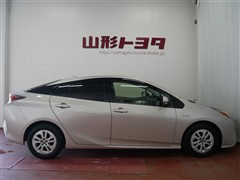 プリウス S セーフティプラス