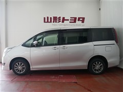 ノア X 4WD