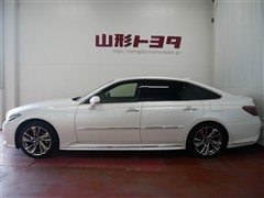 クラウン RS アドバンス FOUR