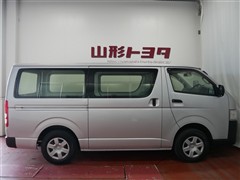 ハイエースバン DX