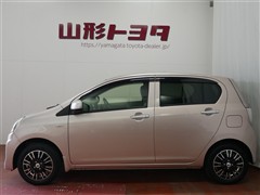 プレオプラス LA 4WD