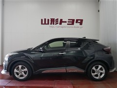 C-HR S-T LEDエディション