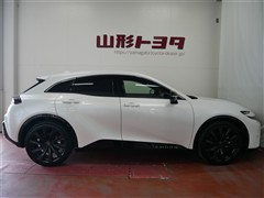クラウン スポーツ HV Z 4WD