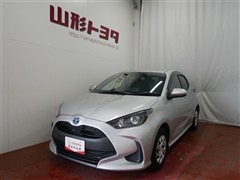 トヨタ ヤリス ハイブリッド X