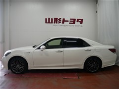 クラウンアスリート HV 4WD
