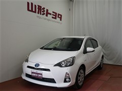 トヨタ アクア S