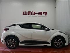 C-HR G-T 4WD