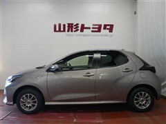 ヤリス X 4WD