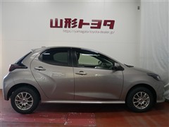 ヤリス X 4WD