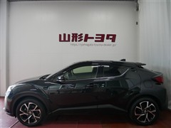 C-HR G-T 4WD