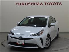 プリウス S E-Four