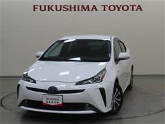 プリウス A E-Four