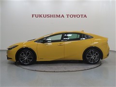 プリウス Z E-Four