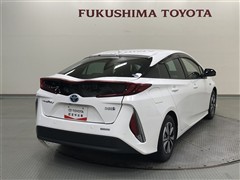 プリウスPHV S セーフティPKG