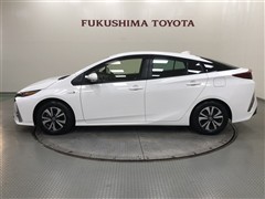 プリウスPHV S セーフティPKG