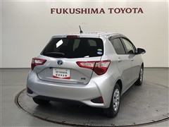 ヴィッツHEV F