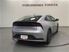 プリウス X