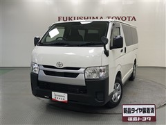 トヨタ ハイエースバン DX 4WD