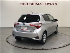 ヴィッツHEV F