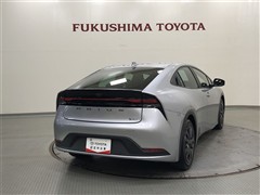 プリウス X
