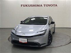 プリウス X E-Four