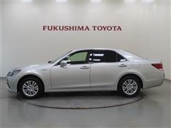 クラウンHEV ロイヤルサルーンFour