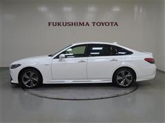 クラウンHEV RS Adv Four