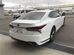 LS500 F SPORT AWD