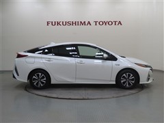 プリウスPHV A