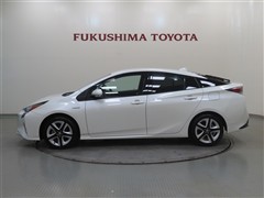 プリウス A プレミアムツーリング