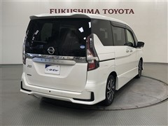 セレナ ハイウェイスター V