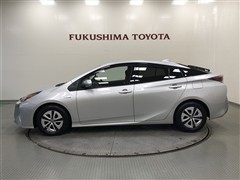 プリウス A
