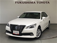 トヨタ クラウンHEV ロイヤルサルーンFour