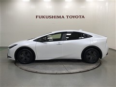 プリウス U
