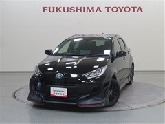 トヨタ　ヤリスHEV Z