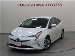 トヨタ プリウス A E-Four