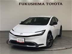 プリウス G E-Four