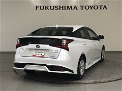 プリウスS セーティ+2 E-Four