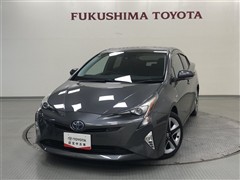 トヨタ　プリウス A ツーリングセレクション
