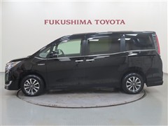 エスクァイアHEV Xi