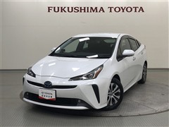 トヨタ プリウス A E-Four