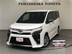 トヨタ ヴォクシーHEV ZS キラメキ3