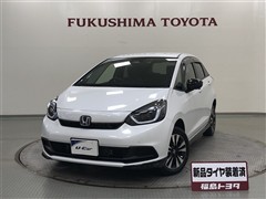 ホンダ フィットe:HEVホームブラック4WD