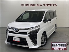 トヨタ ヴォクシーHEV ZS キラメキ3