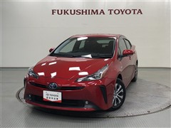 プリウス Aプレミアム E-Four