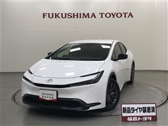 プリウス X E-Four