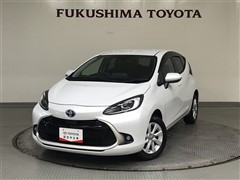 トヨタ アクア Z E-Four